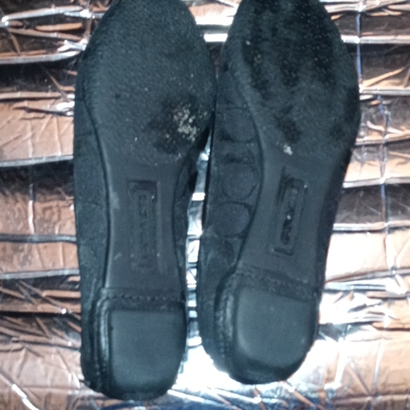 Last chance Sale! COACH, size 6.5, black flats - Picture 4 of 4